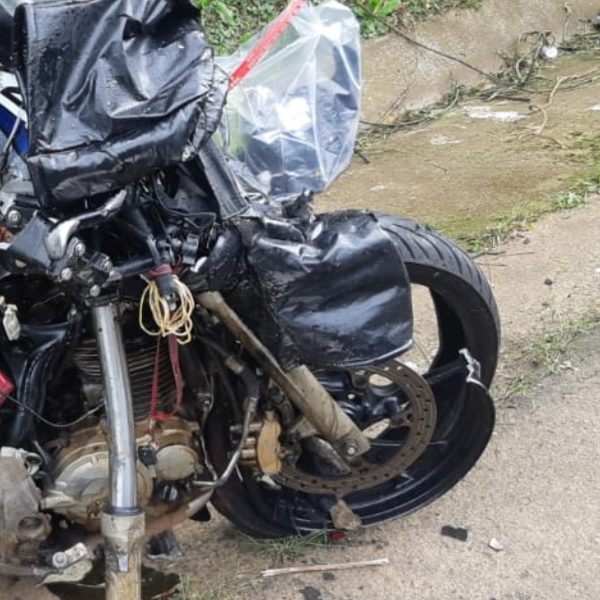 Motociclista morre acidente
