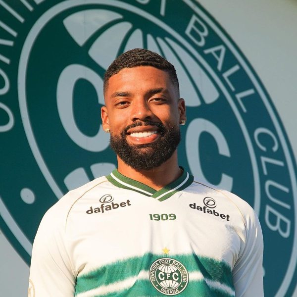 Atacante Diogo Oliveira do Coritiba