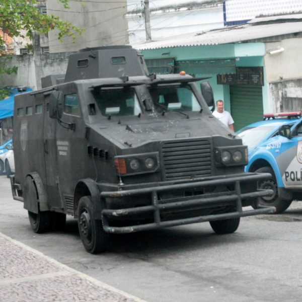 veículo de combate rio de janeiro