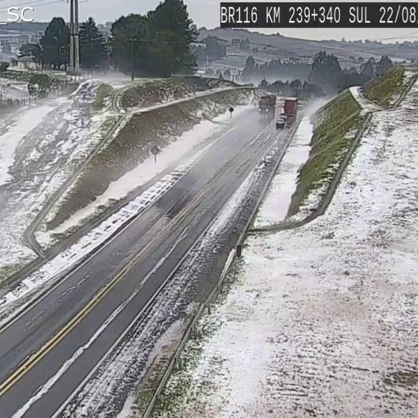 granizo santa catarina parecendo neve