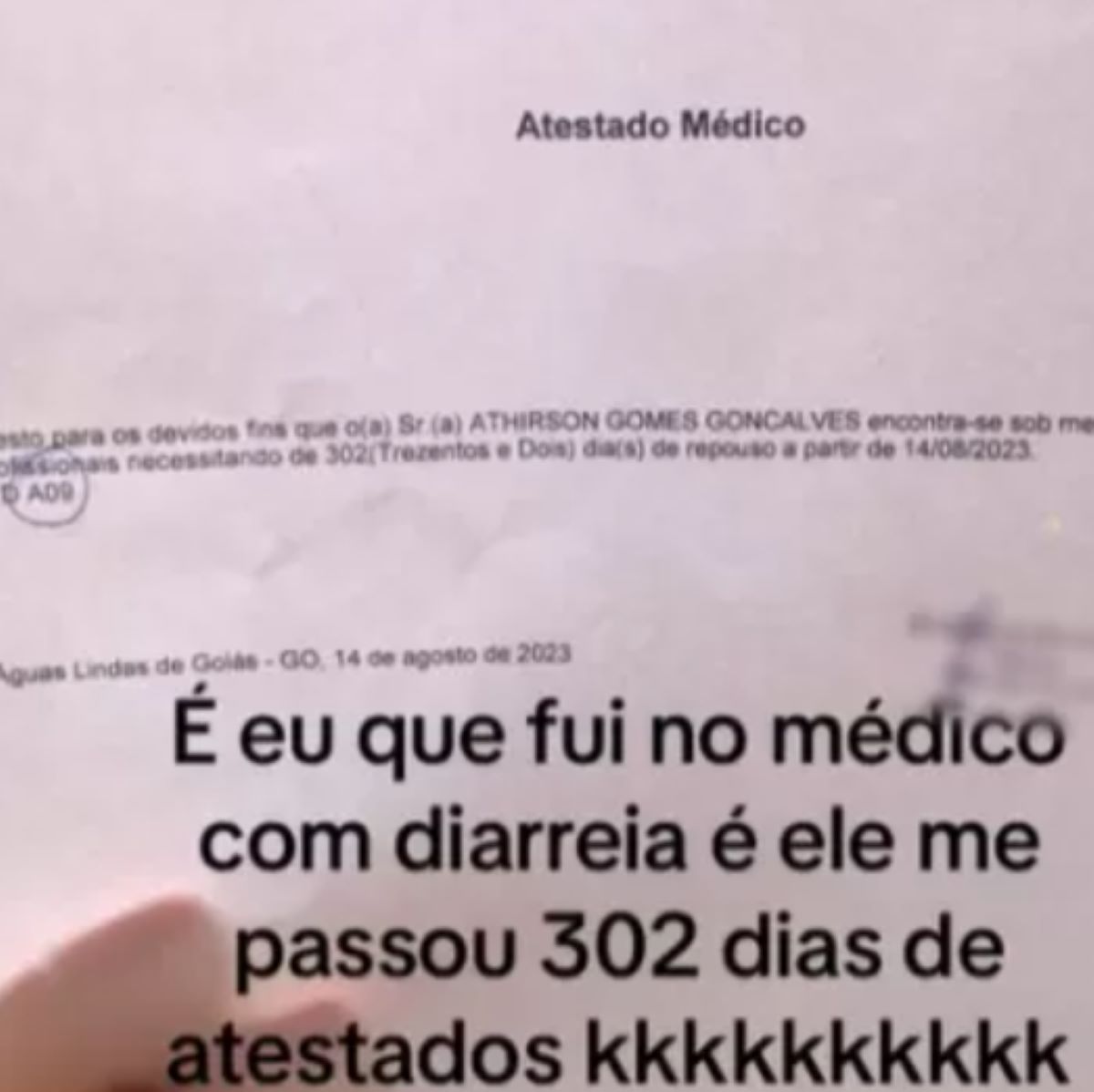  jovem-medico-diarreia 