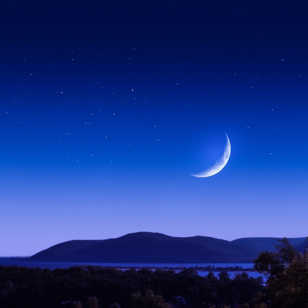  lua nova céu azul 