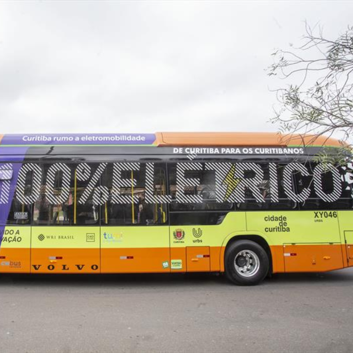  início testes ônibus elétricos da Volvo 