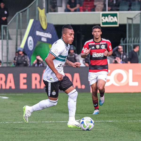 Coritiba perde para o Fluminense e é o segundo rebaixado no