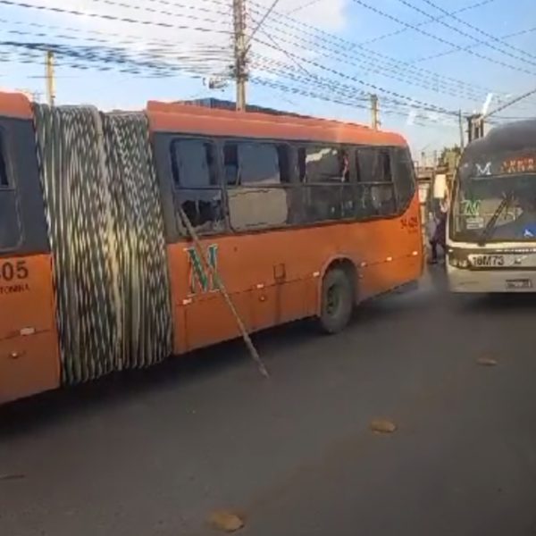 ripa vidro do ônibus