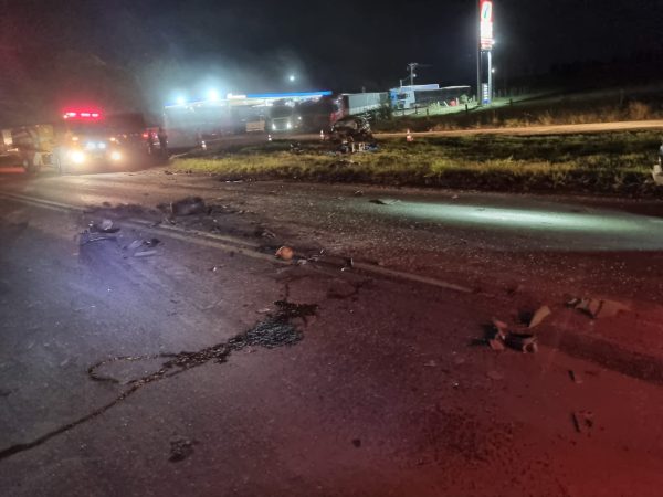 Grave acidente deixa 4 vítimas na BR 376, em Nova Londrina/PR