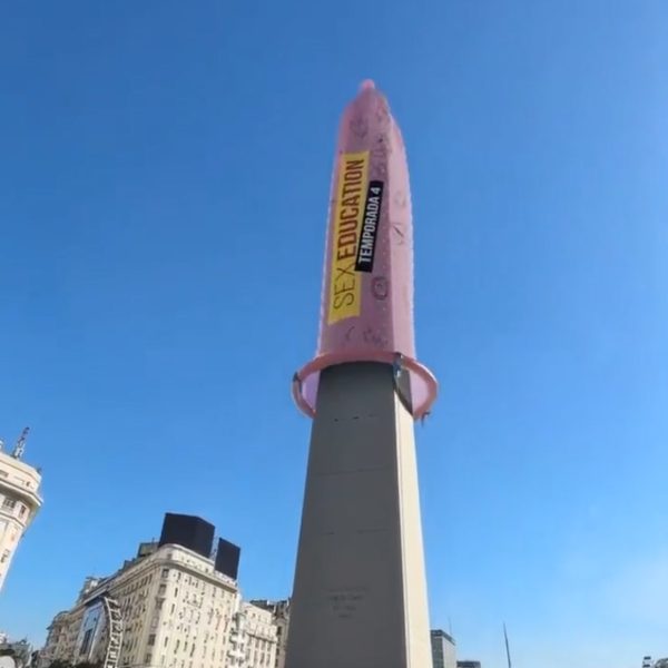 Camisinha Obelisco