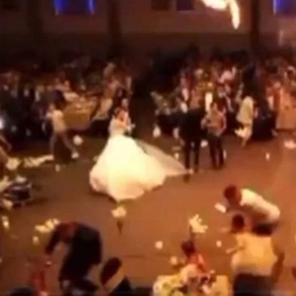 Cerca de 113 pessoas morreram e outras 150 ficaram feridas em um incêndio durante um casamento