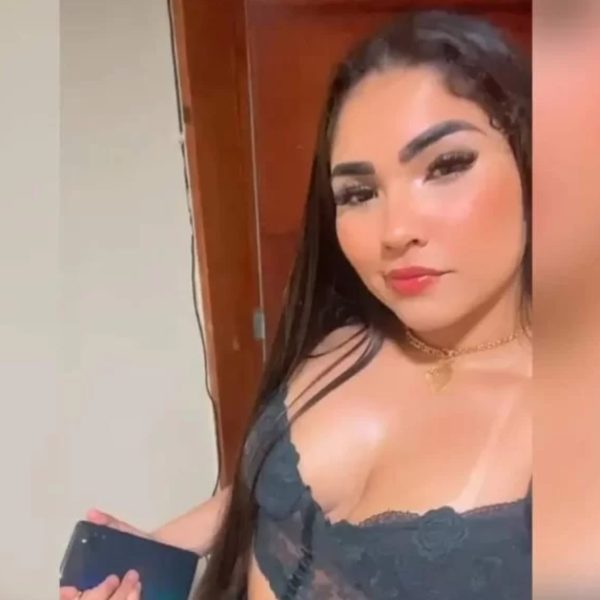 Julia Vieira Ribeiro, de 24 anos