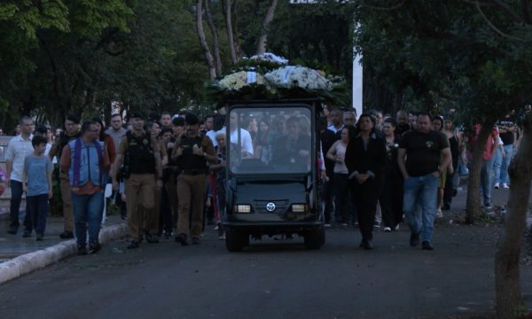 cortejo fúnebre