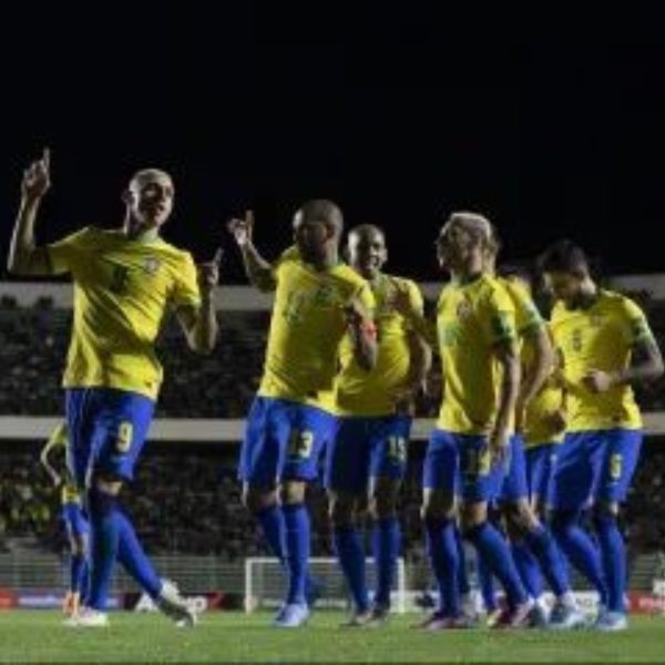 Brasil enfrenta a Bolívia nesta sexta no primeiro jogo das eliminatórias da  Copa