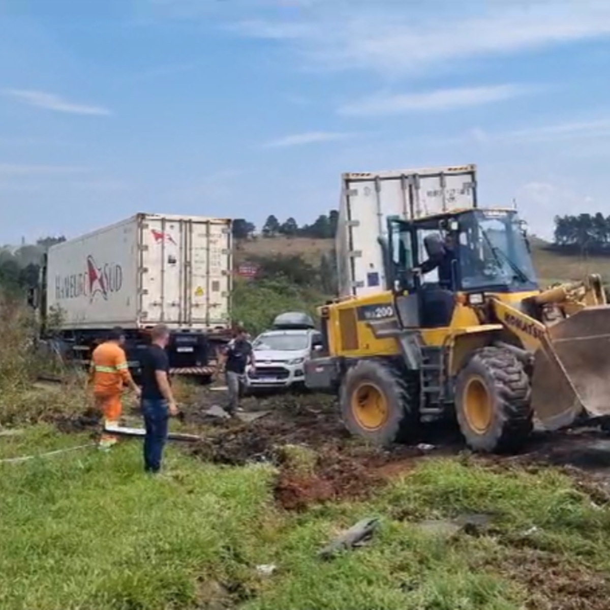 O que se sabe e o que falta esclarecer sobre o engavetamento na BR-277 que  deixou ao menos cinco mortos em Balsa Nova, Paraná