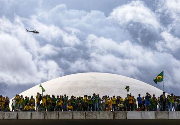 STF inicia julgamento dos primeiros réus dos atos golpistas de 8 de janeiro