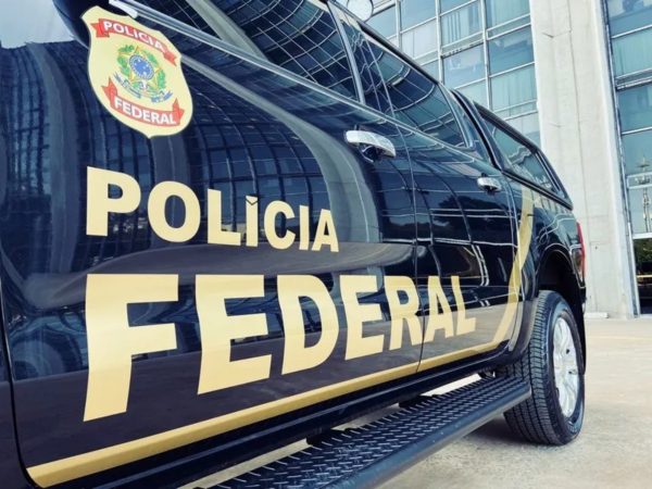 polícia federal em operação