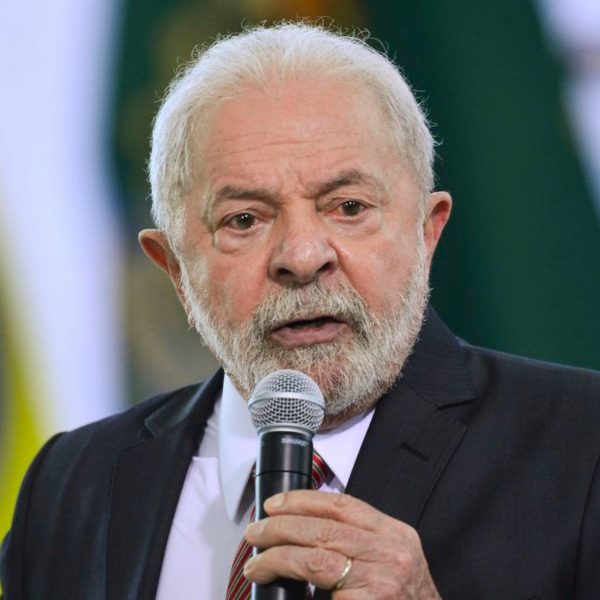 Decisão ministro Lula