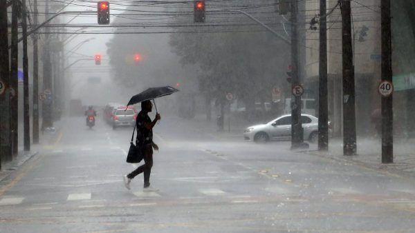 Temporal no Paraná