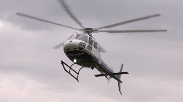 Adolescente baleada em Astorga socorrida por helicóptero do Samu e levada a Maringá
