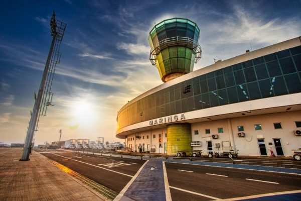 Aeroporto do PR publica edital de concurso com salários de até R$ 7,9 mil; veja 3