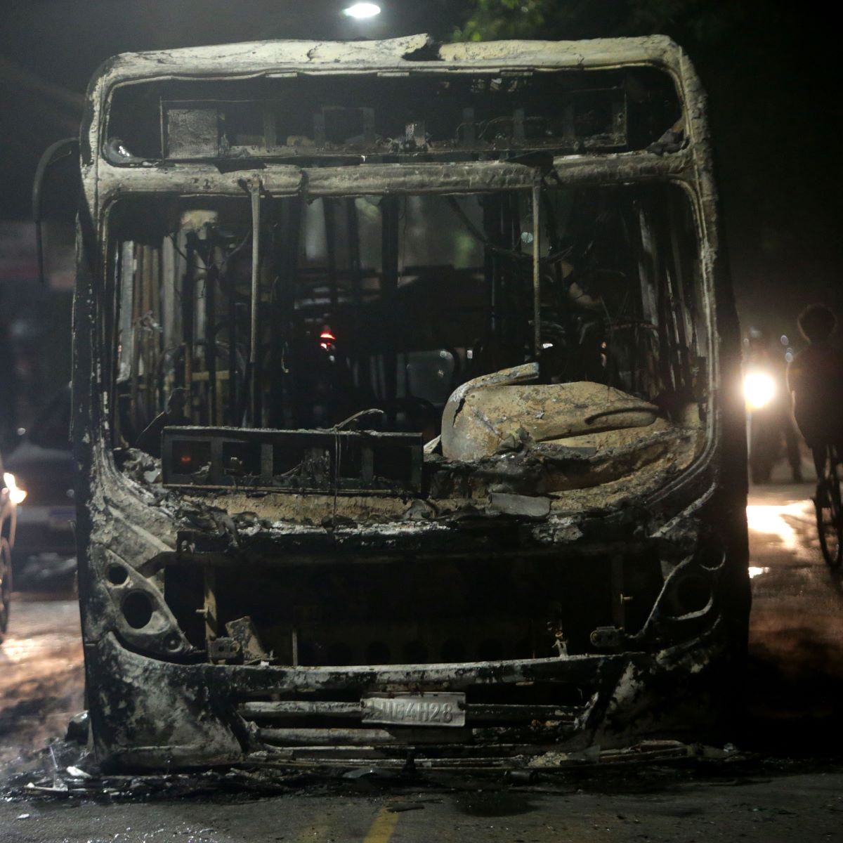  ônibus incendiado no rio de janeiro 