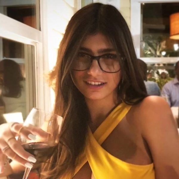 Mia Khalifa é demitida