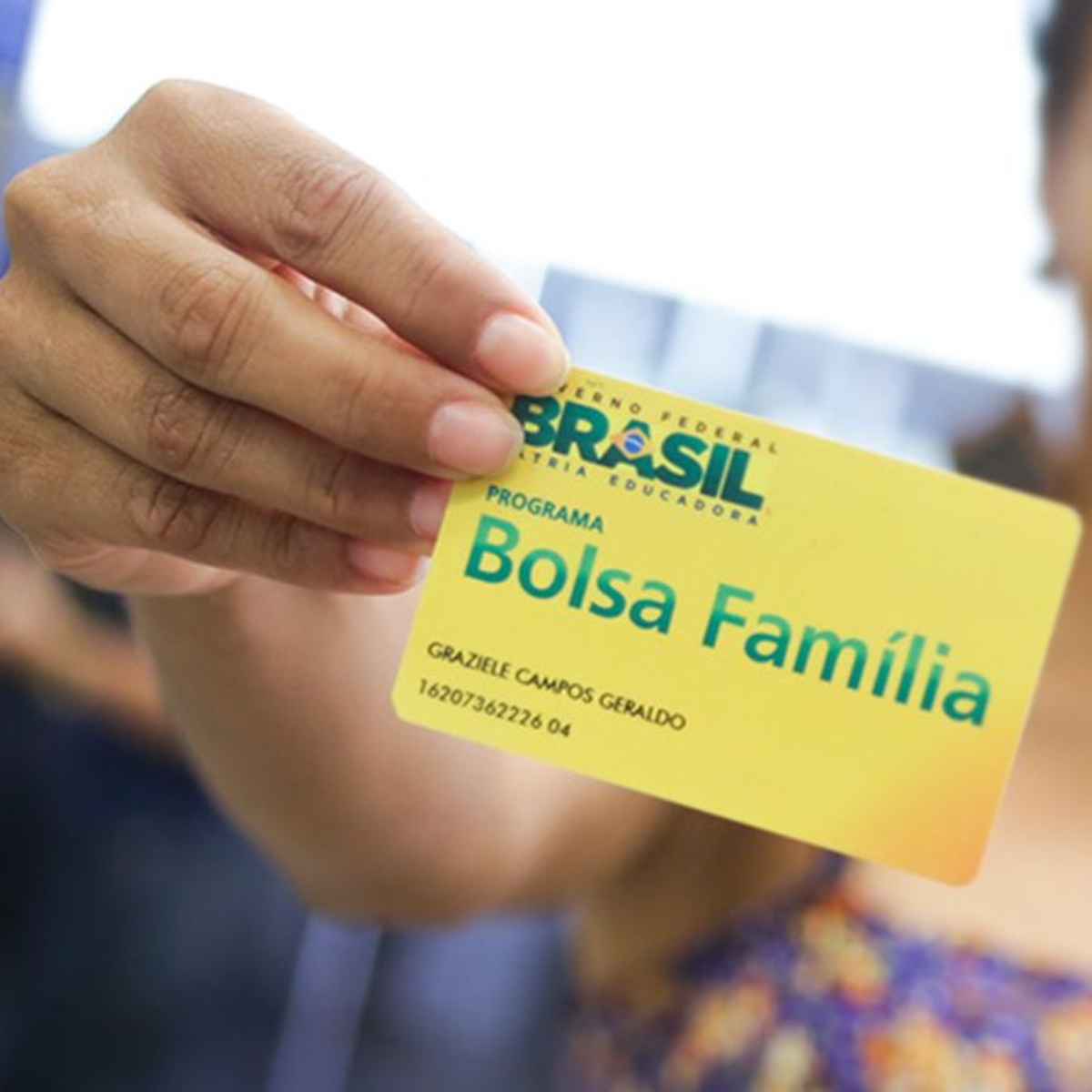  Como o Bolsa Familia combate a pobreza 