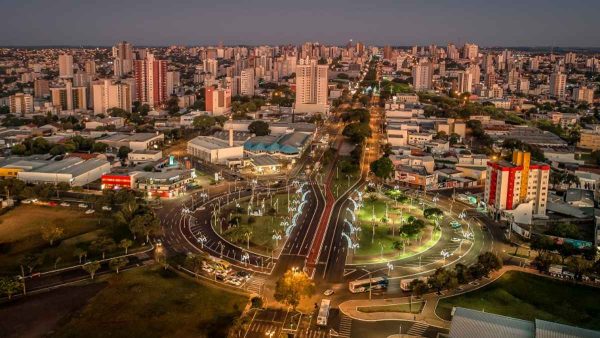 abre e fecha feriado