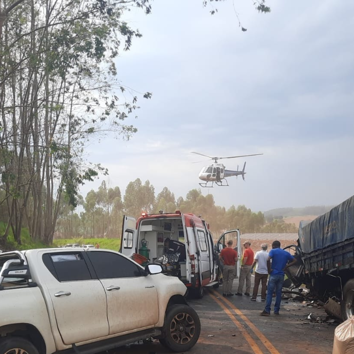  caminhonete acidente Paraná 