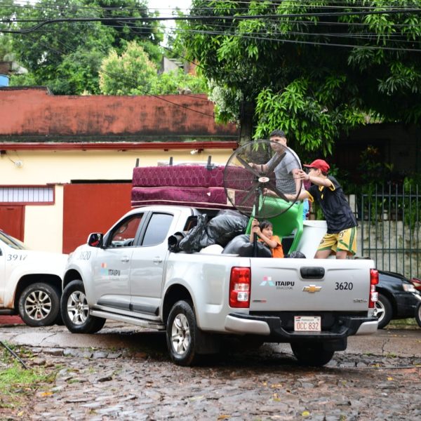enchente em Foz do Iguaçu e cidades fronteiriças