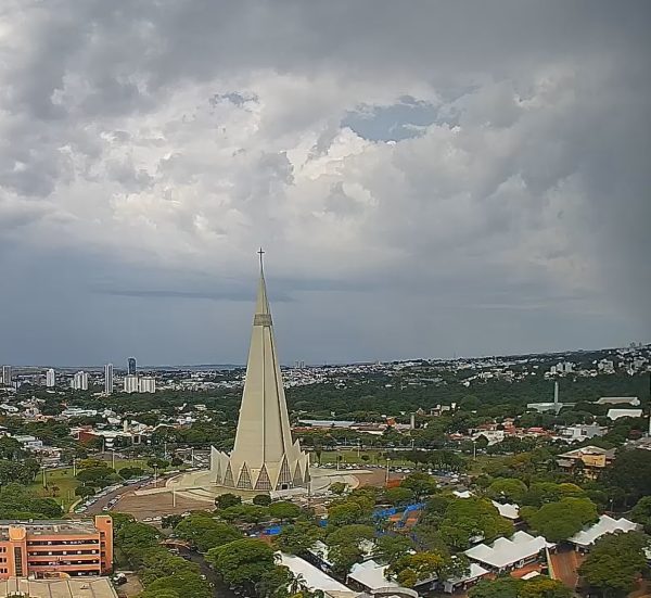 Maringá está em área de perigo potencial de tempestade, alerta Inmet