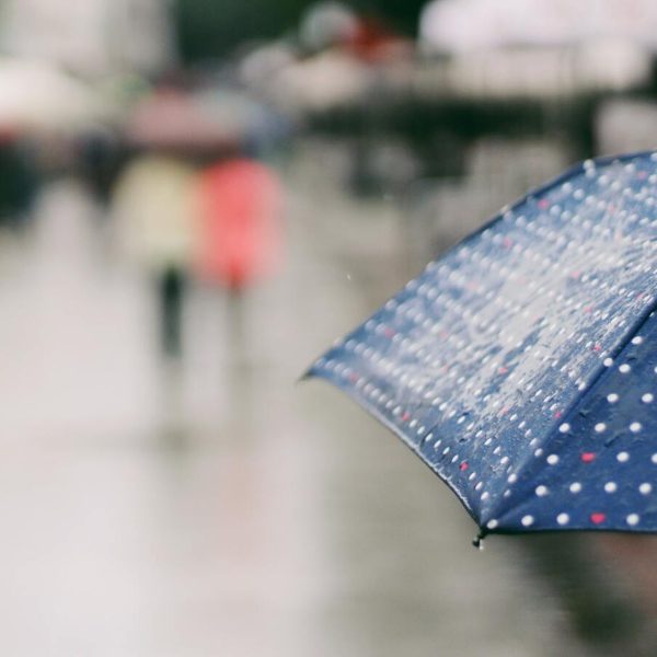 previsão do tempo - guarda-chuva temporal