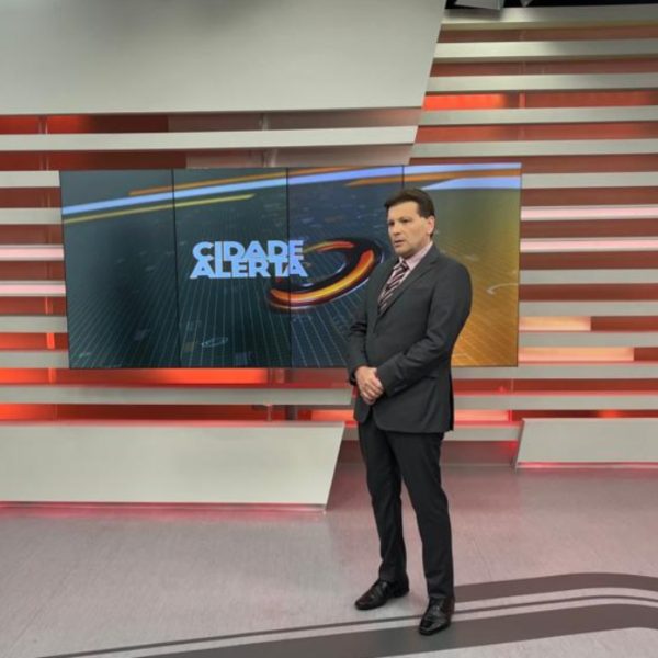 Dez anos de Cidade Alerta: Paulo Gomes fala sobre sucesso do programa