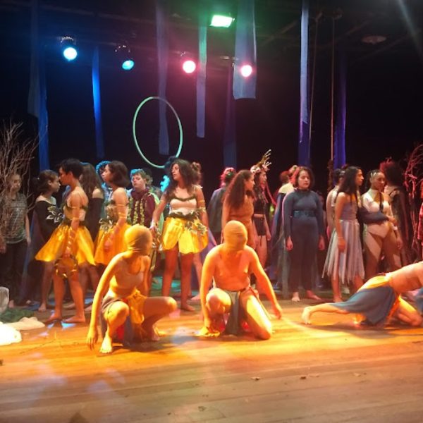 os teatros da Fundação Cultural de Curitiba estão repletos de diversão e aprendizado para as crianças e suas famílias.