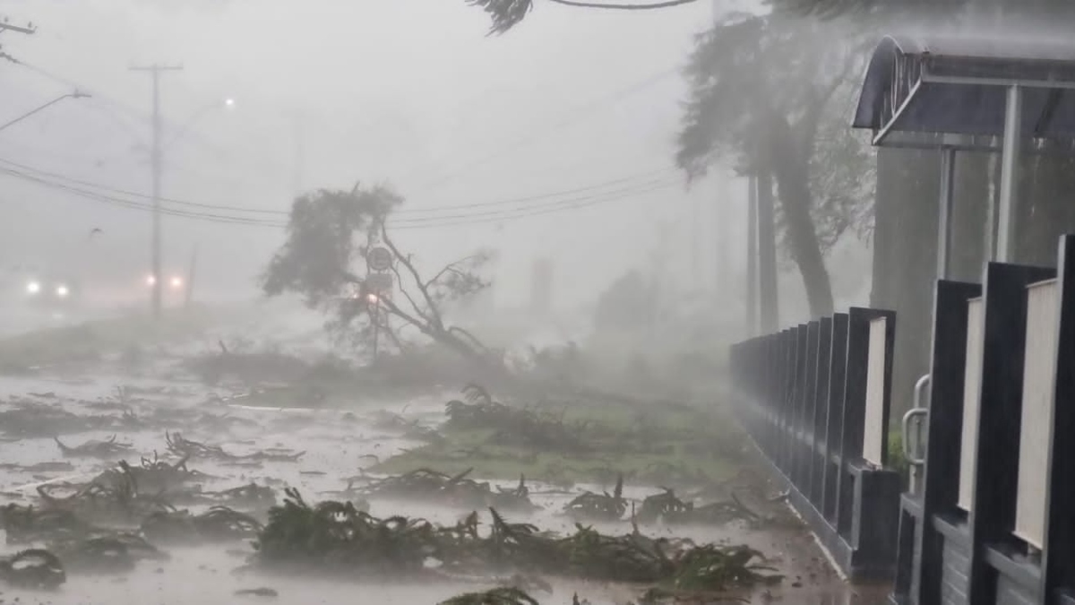  Temporal no Paraná 