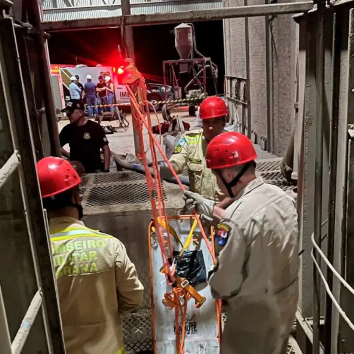  trabalhador morre fosso elevador 