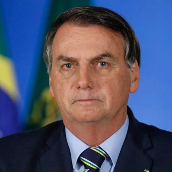 'Bolsonaro morreu' é um dos assuntos mais comentados nas redes sociais; entenda