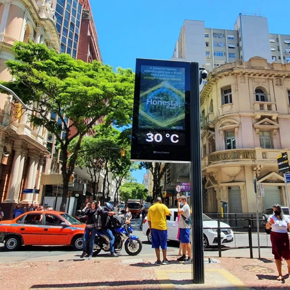  Calor no Sul do Brasil afeta o Paraná 