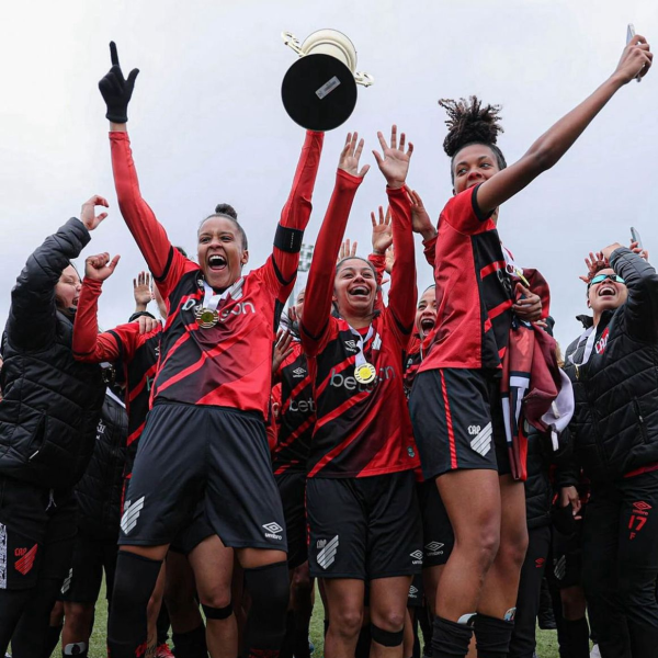 Curitiba não deve ser sede da Copa do Mundo Feminina