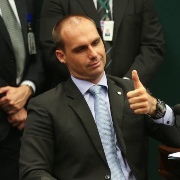 STF dá 15 dias para Eduardo Bolsonaro se explicar por comparar professor a traficante