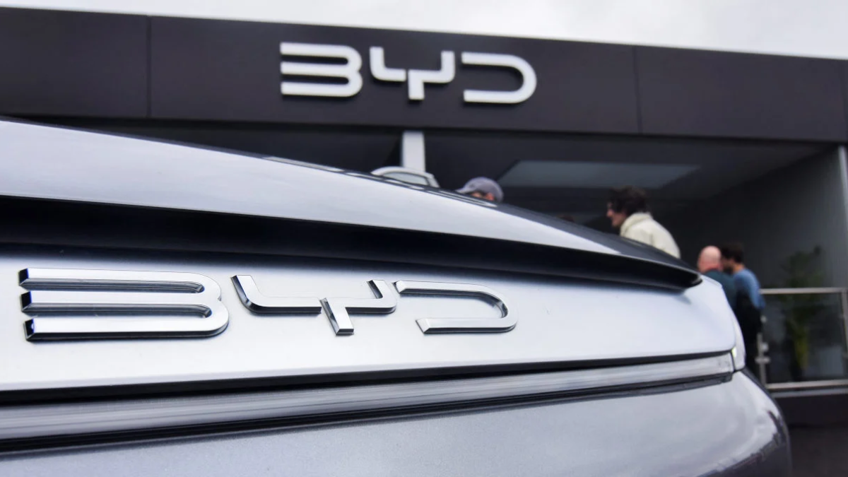 Montadora de automóveis BYD bate recorde e muda o cenário dos