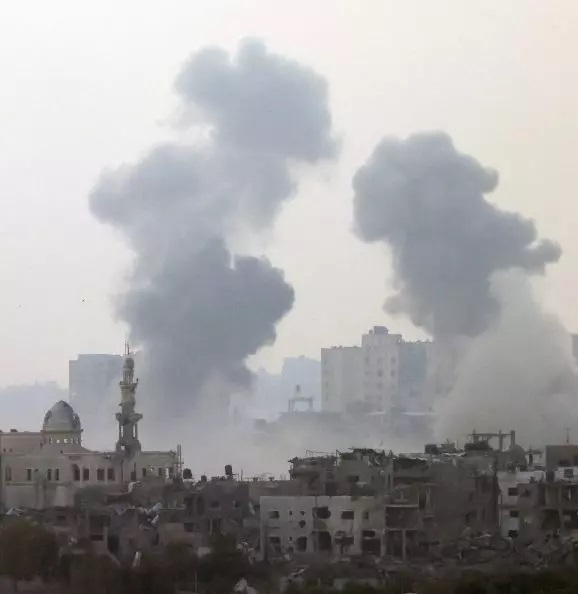 Escritório da ONU em Gaza sofre bombardeio 
