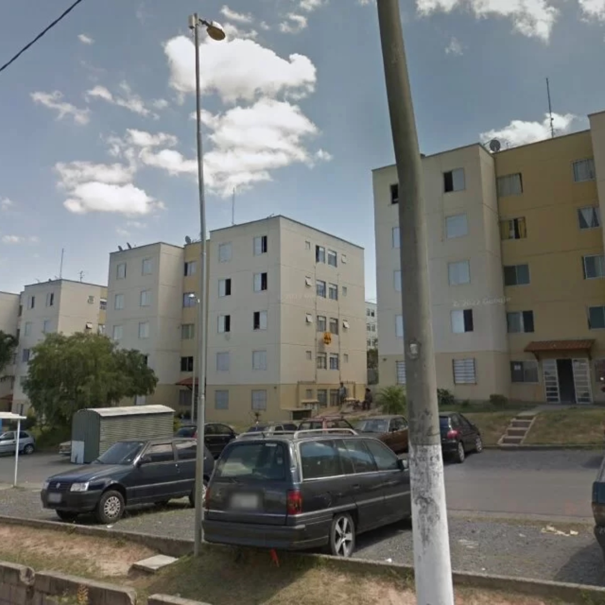  Filha encontra pais idosos mortos ao chegar em apartamento para limpar 