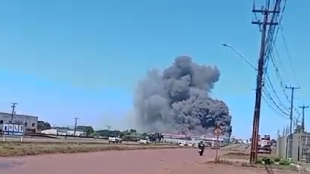 Corpo de Bombeiros é acionado para atender incêndio no HUOP em Cascavel