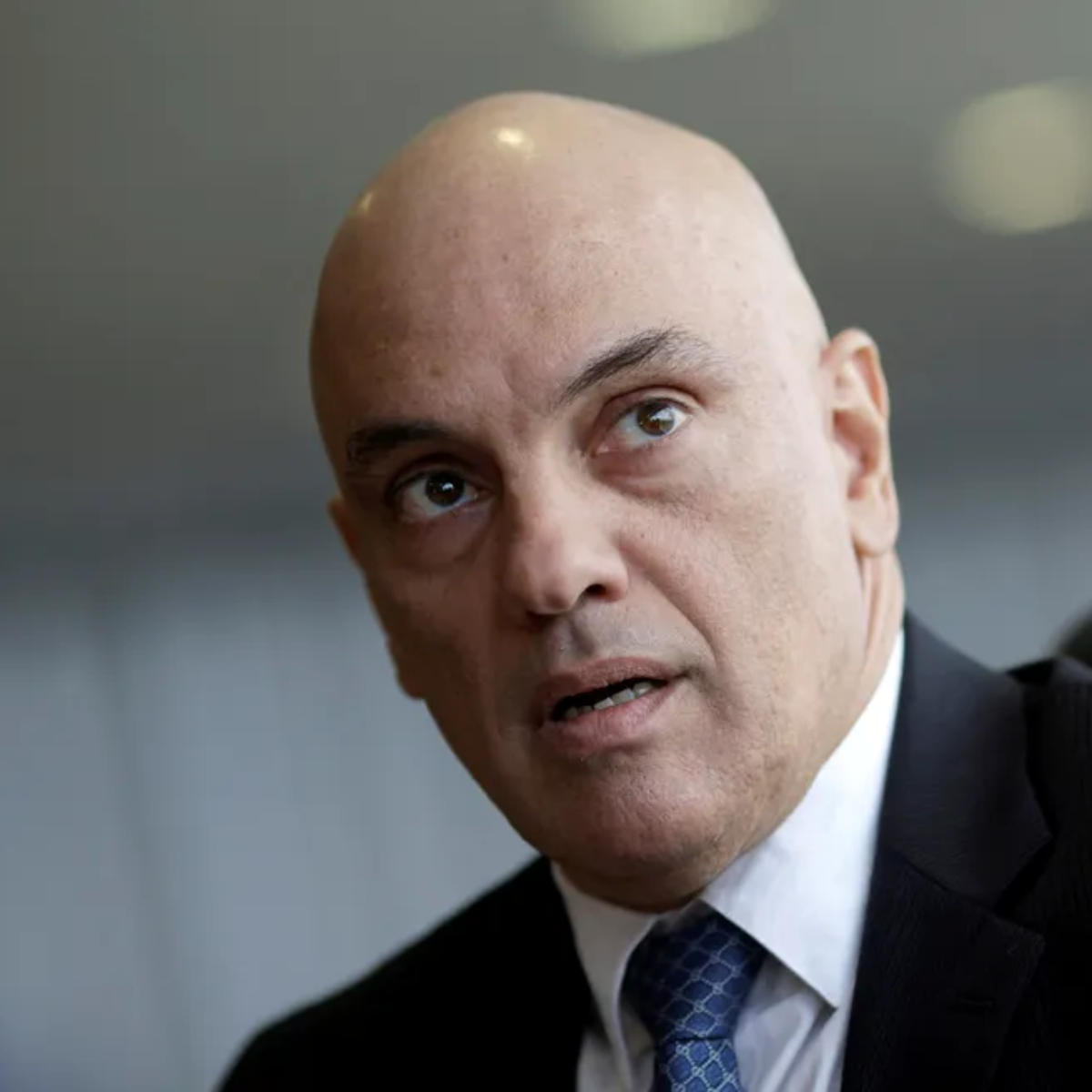  Alexandre de Moraes se posicionou contra e PEC limitadora do STF. 