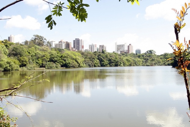  Calor e chuva: veja como fica o tempo em Maringá na véspera de feriado 