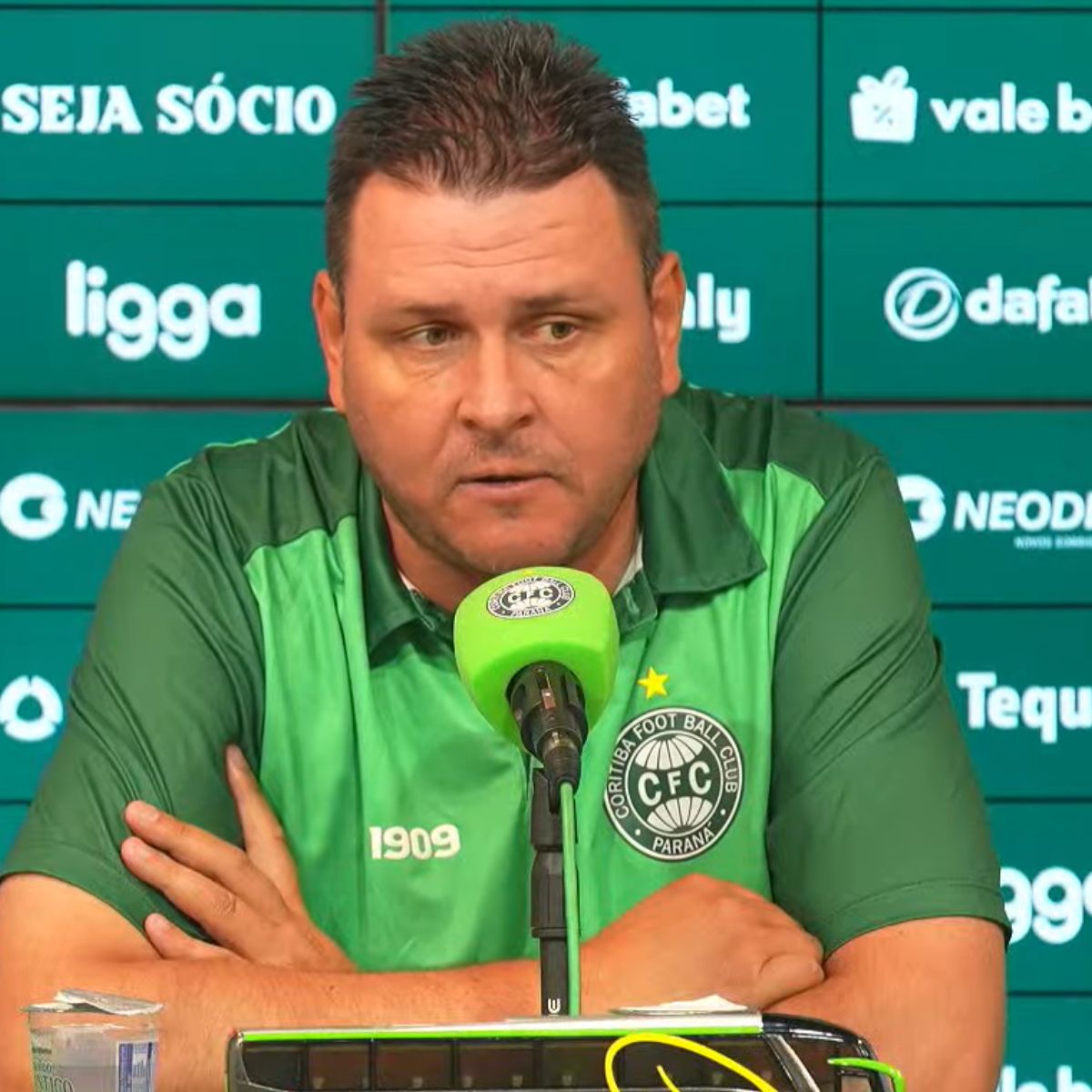  Thiago Kosloski, técnico do Coritiba 