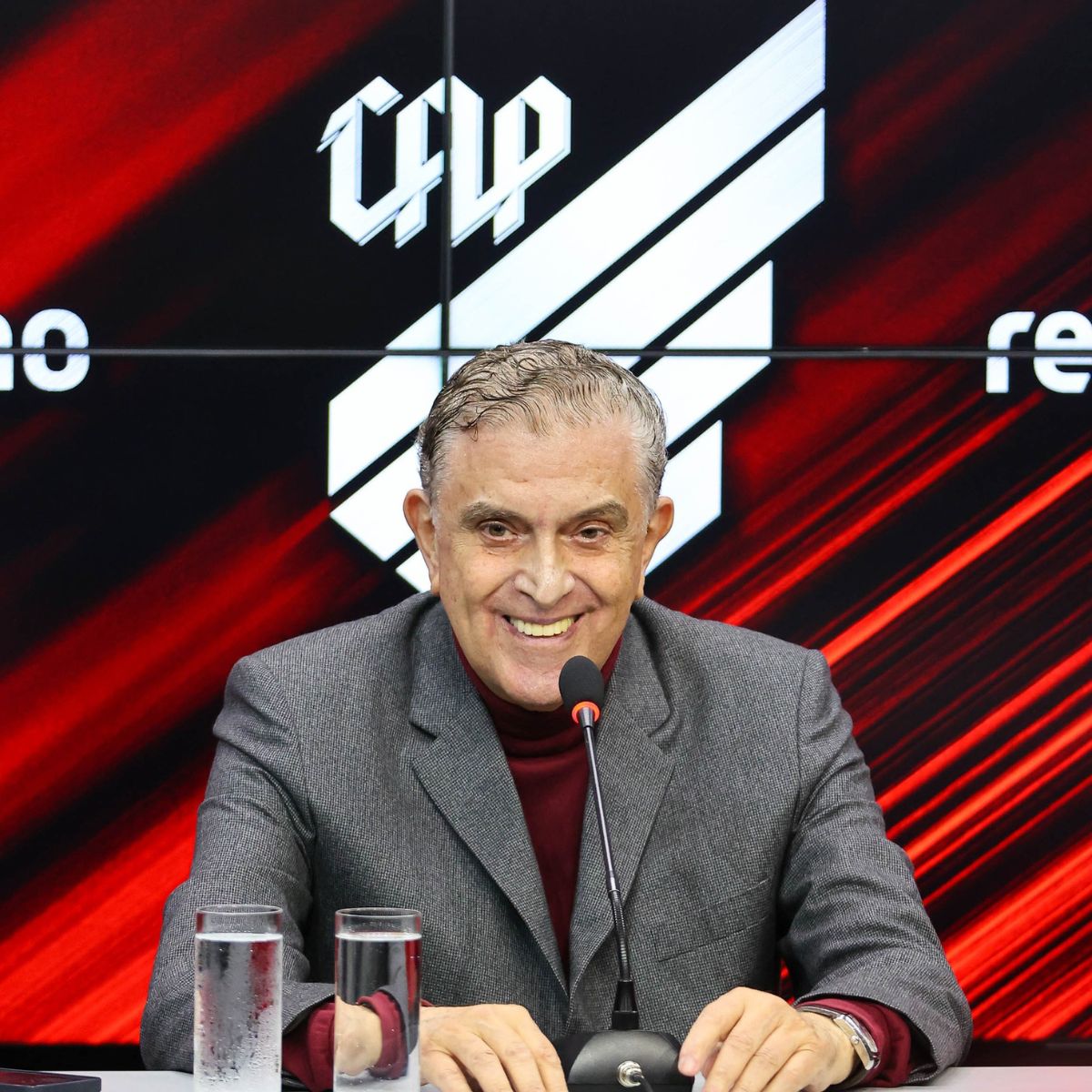  Presidente do Athletico, Mario Celso Petraglia 