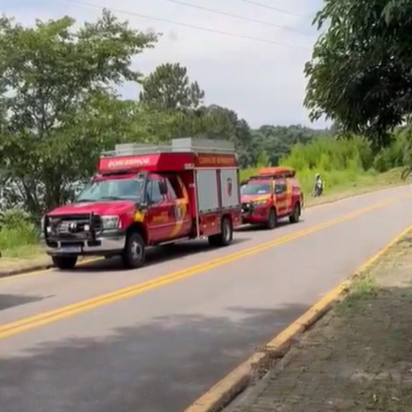 afogamento cai de bote represa do passaúna