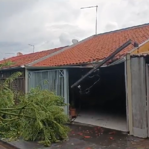 telhado destruído londrina