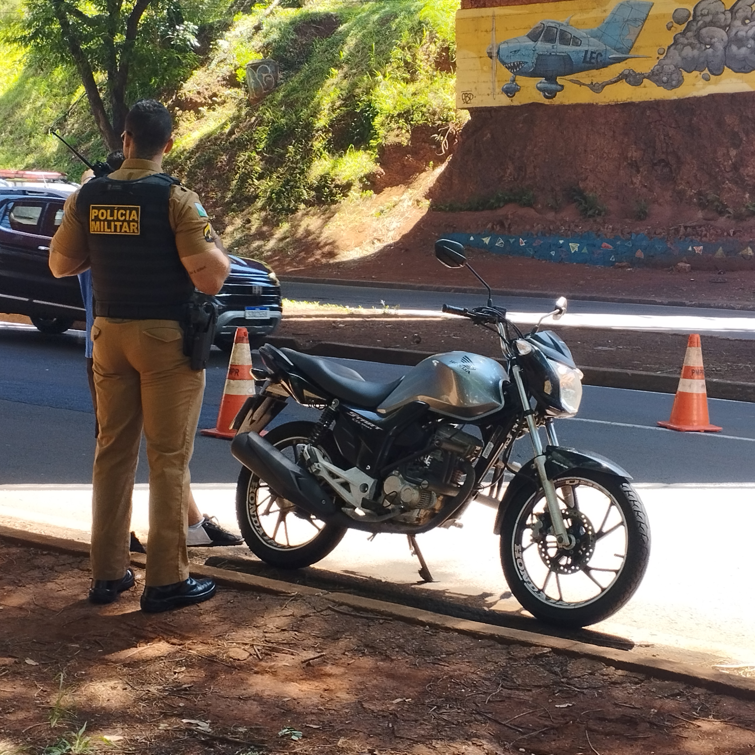  Londrina faz blitz para controlar rolezinhos de moto. 