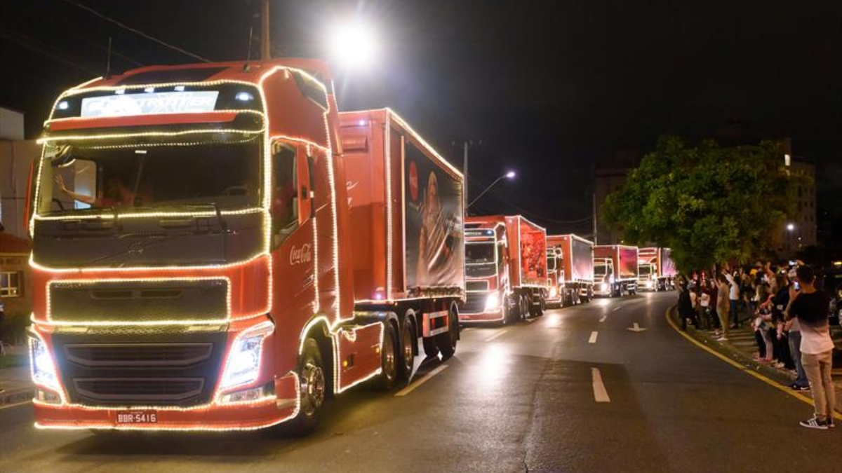 Caravana da Coca Cola Ponta Grossa recebe Papai Noel na sexta 22